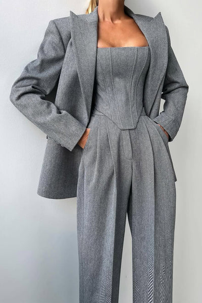 Dolce™ - Ensemble de trois pièces avec blazer à double boutonnage