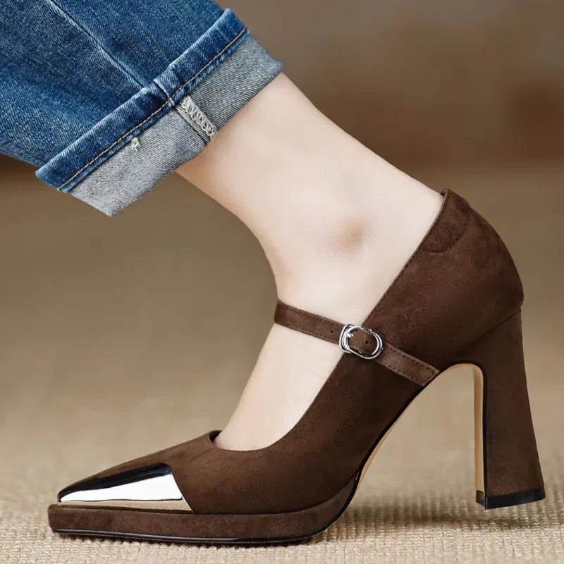 Mora Élégante Mary Janes