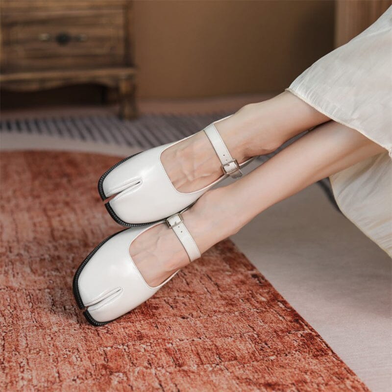 Martha Cuir Mary Janes